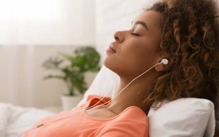 User review describing experience with Genius Brain Signal digital audio